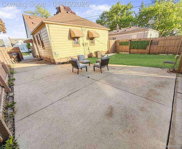 18923 Hanna Street, Melvindale, MI 48122