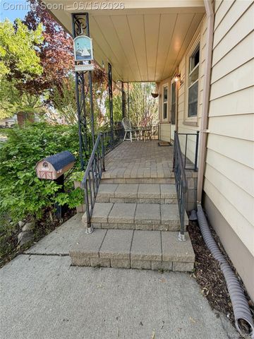 18923 Hanna Street, Melvindale, MI 48122