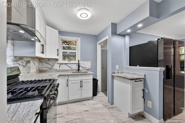 18923 Hanna Street, Melvindale, MI 48122