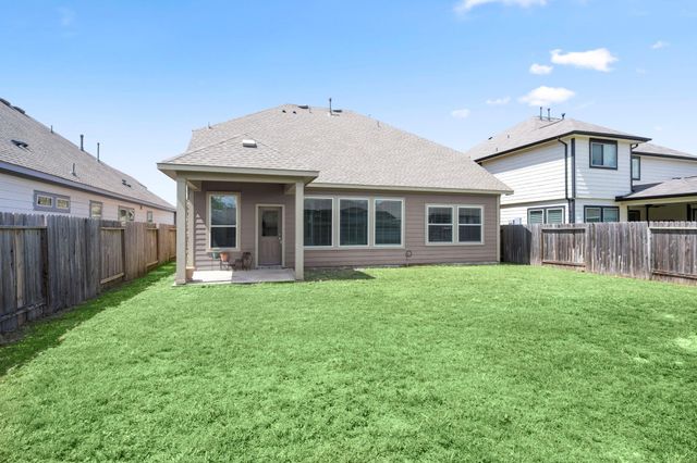 11435 Liger Drive, Tomball, TX 77375