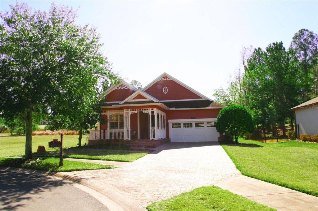 Image 3 of property listing at 19484 FOREST GARDEN COURT, Brooksville, FL 34601