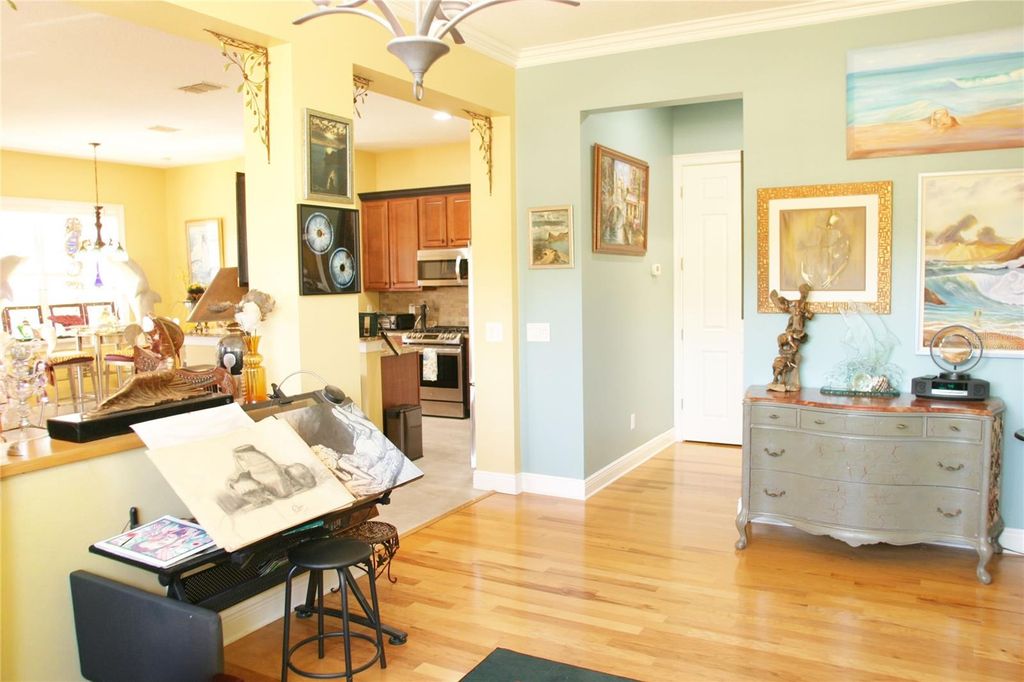 Image 21 of property listing at 19484 FOREST GARDEN COURT, Brooksville, FL 34601