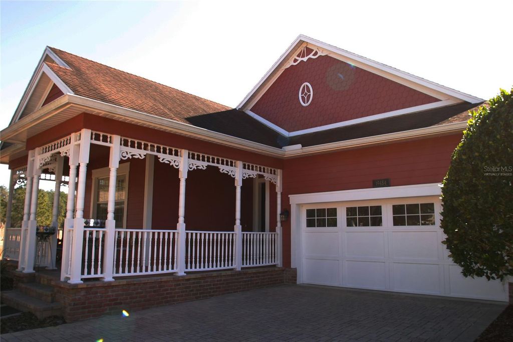 Image 4 of property listing at 19484 FOREST GARDEN COURT, Brooksville, FL 34601