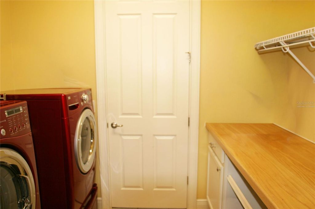 Image 41 of property listing at 19484 FOREST GARDEN COURT, Brooksville, FL 34601