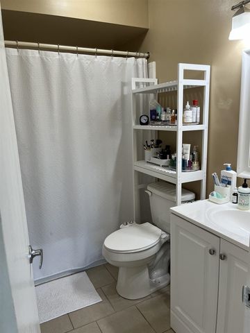 29077 Tiffany Drive, Southfield, MI 48034