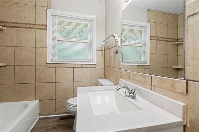 3507 S Osage Street, Independence, MO 64055