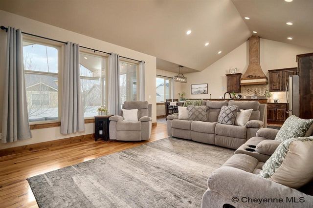 3604 RUSTIC RD, Cheyenne, WY 82001