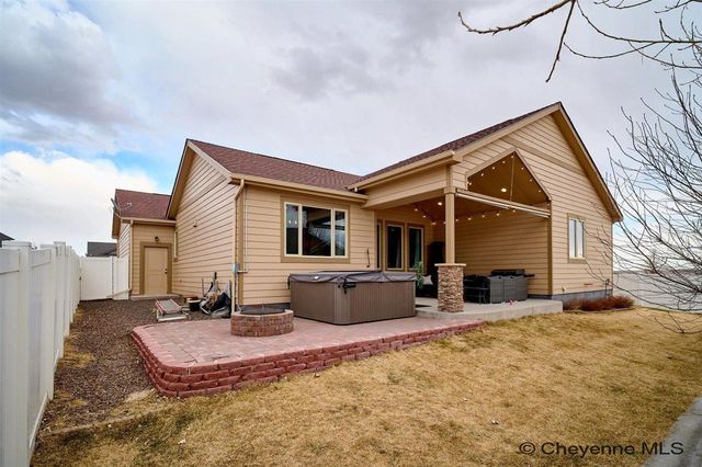 3604 RUSTIC RD, Cheyenne, WY 82001