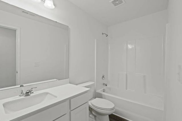 31014 Gayle Prairie Oaks Street, Waller, TX 77484