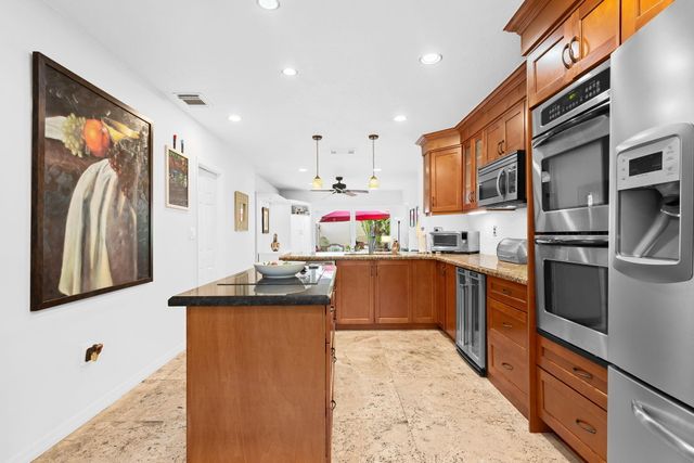 1140 Linden Street, Hollywood, FL 33019