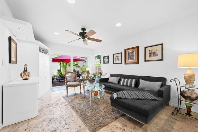 1140 Linden Street, Hollywood, FL 33019