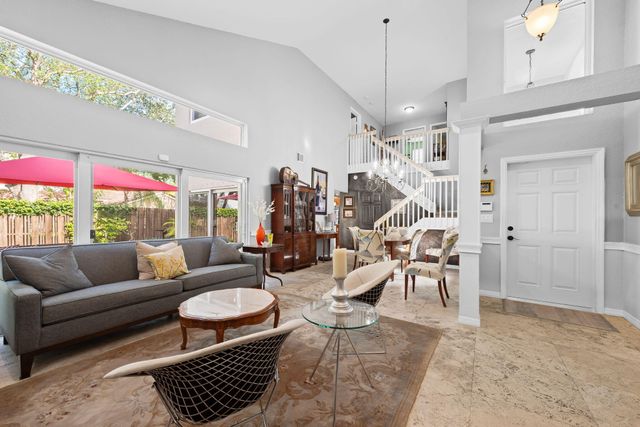 1140 Linden Street, Hollywood, FL 33019