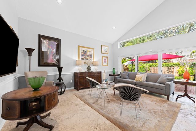 1140 Linden Street, Hollywood, FL 33019