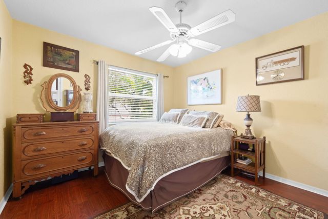 1140 Linden Street, Hollywood, FL 33019