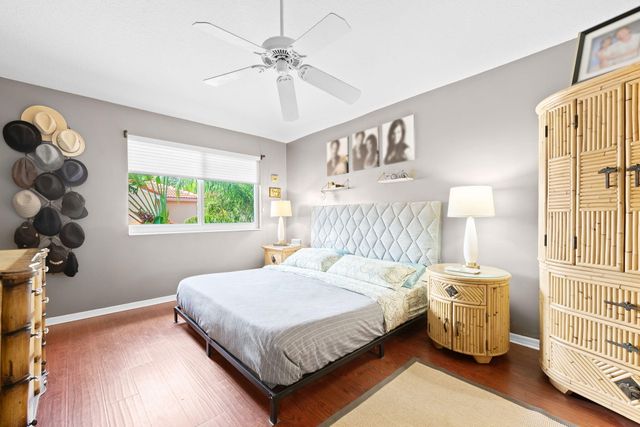 1140 Linden Street, Hollywood, FL 33019