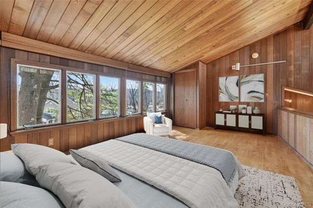 29 Lakeview Drive, Tomkins Cove, NY 10986