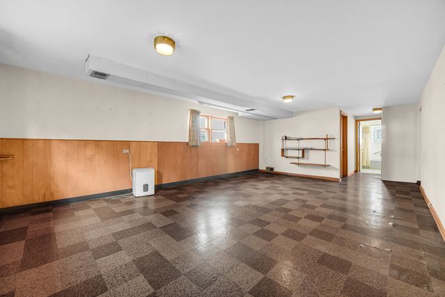 18537 Palmer Avenue, Homewood, IL 60430