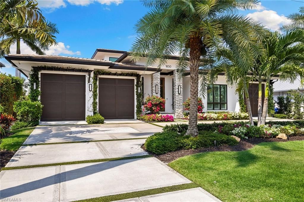 1850 Kingfish RD, NAPLES, FL 34102 — photo 3