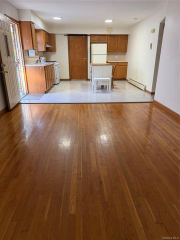 4131 219th Street 1 FL, Bayside, NY 11361