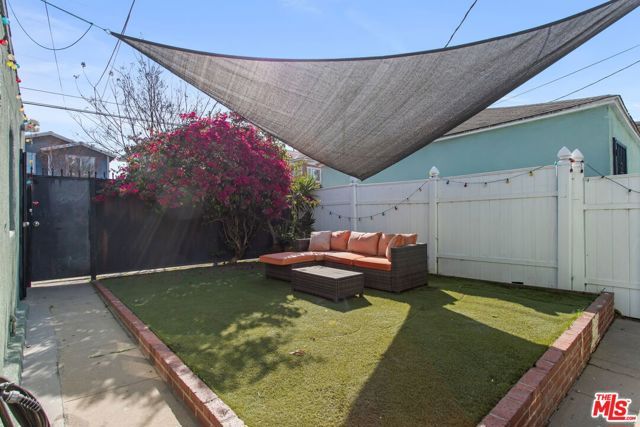 1950 Magnolia Avenue, Long Beach, CA 90806