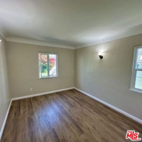 1950 Magnolia Avenue, Long Beach, CA 90806