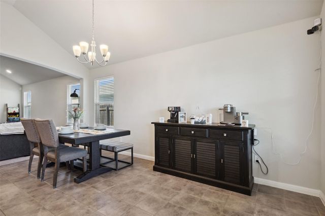 319 Silver Glen DR, Kyle, TX 78640