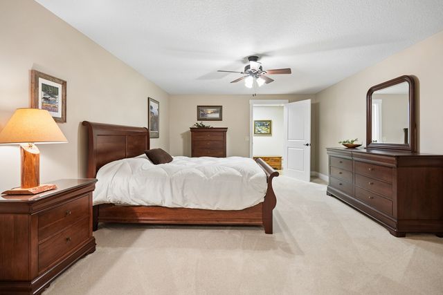 28053 214th Street, Le Claire, IA 52753