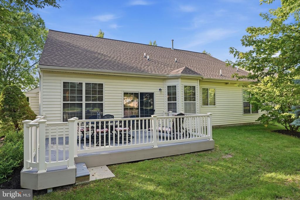 1001 MONROE DR, WARWICK, PA 18974 — photo 5