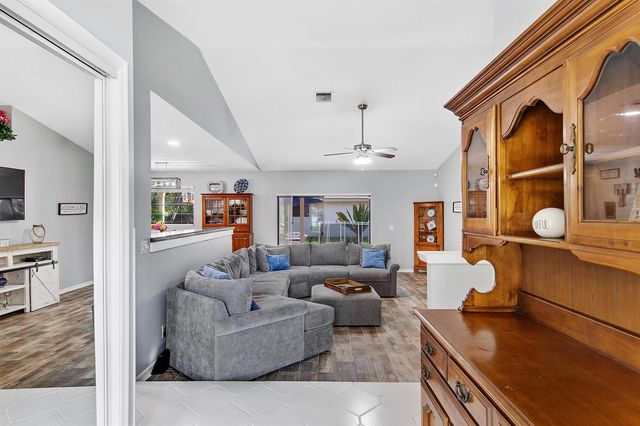912 Blueberry Drive, Wellington, FL 33414