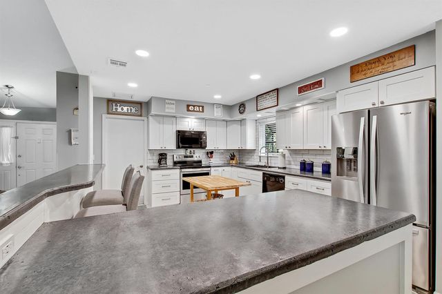 912 Blueberry Drive, Wellington, FL 33414