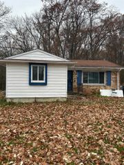 5905 Cloverlawn Drive, Flint, MI 48504