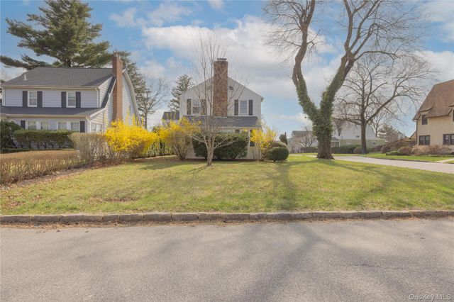 154 Bell Road, Scarsdale, NY 10583