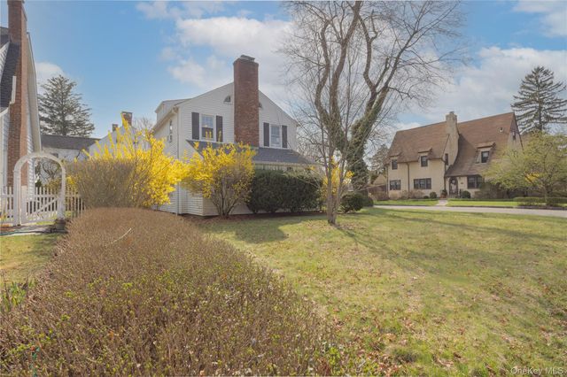 154 Bell Road, Scarsdale, NY 10583