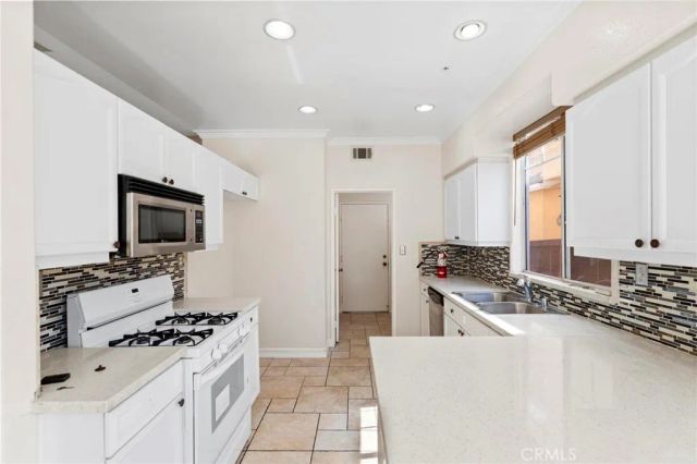 227 Galante Way, Oxnard, CA 93036