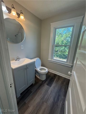 3575 E 105th Street, Cleveland, OH 44105