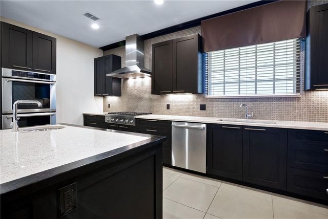 11462 CLAYMONT CIRCLE, Windermere, FL 34786