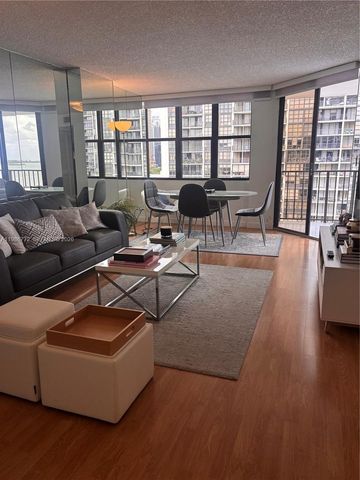 1915 Brickell Ave C1204, Miami, FL 33129