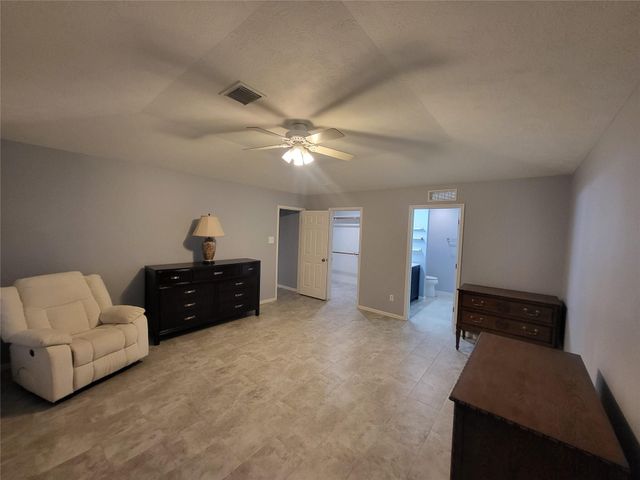 727 Slate Valley Lane, Spring, TX 77373