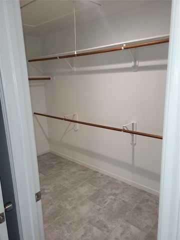 727 Slate Valley Lane, Spring, TX 77373