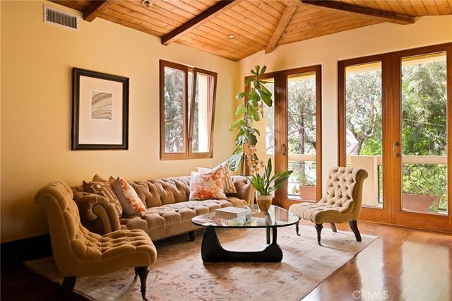 664 Calle Miramar, Redondo Beach, CA 90277