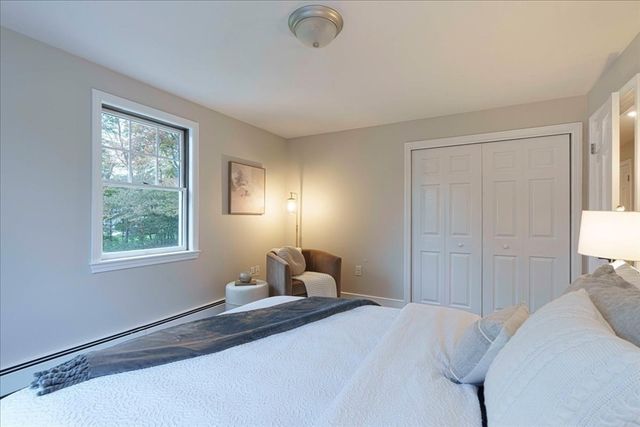 4 Bullard Circle, Medway, MA 02053