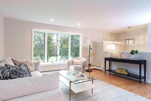 4 Bullard Circle, Medway, MA 02053