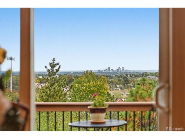 15852 W 59th Ave, Golden, CO 80403