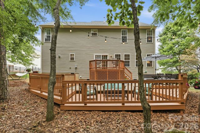 436 Harvest Terrace, Clover, SC 29710