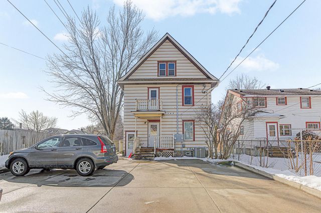1363 Grand Ave, Saint Paul, MN 55105