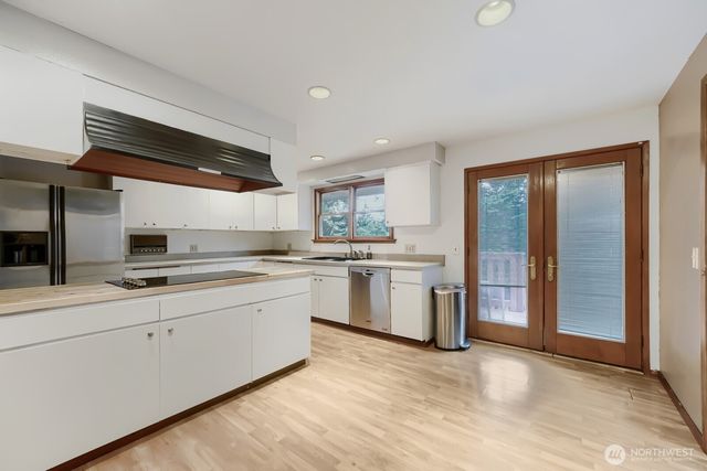 10412 SE 219th Street, Kent, WA 98031