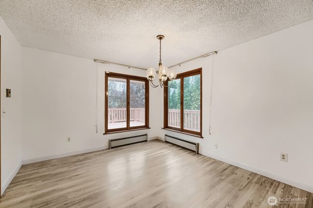 10412 SE 219th Street, Kent, WA 98031