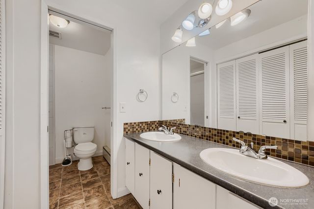 10412 SE 219th Street, Kent, WA 98031