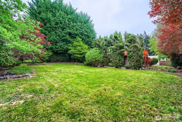 10412 SE 219th Street, Kent, WA 98031