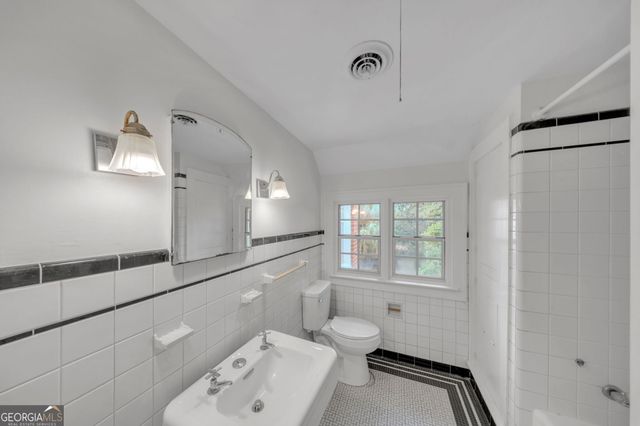 201 E Brookwood Place, Valdosta, GA 31602